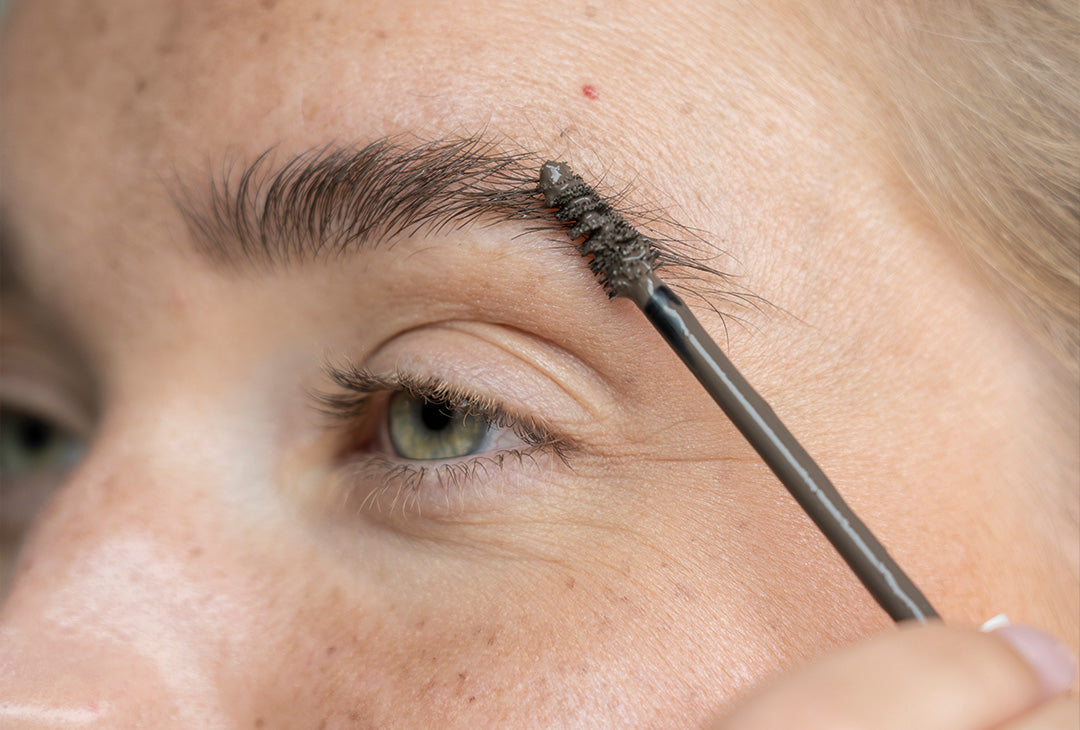 Guide: Sådan laver du flotte naturlige bryn