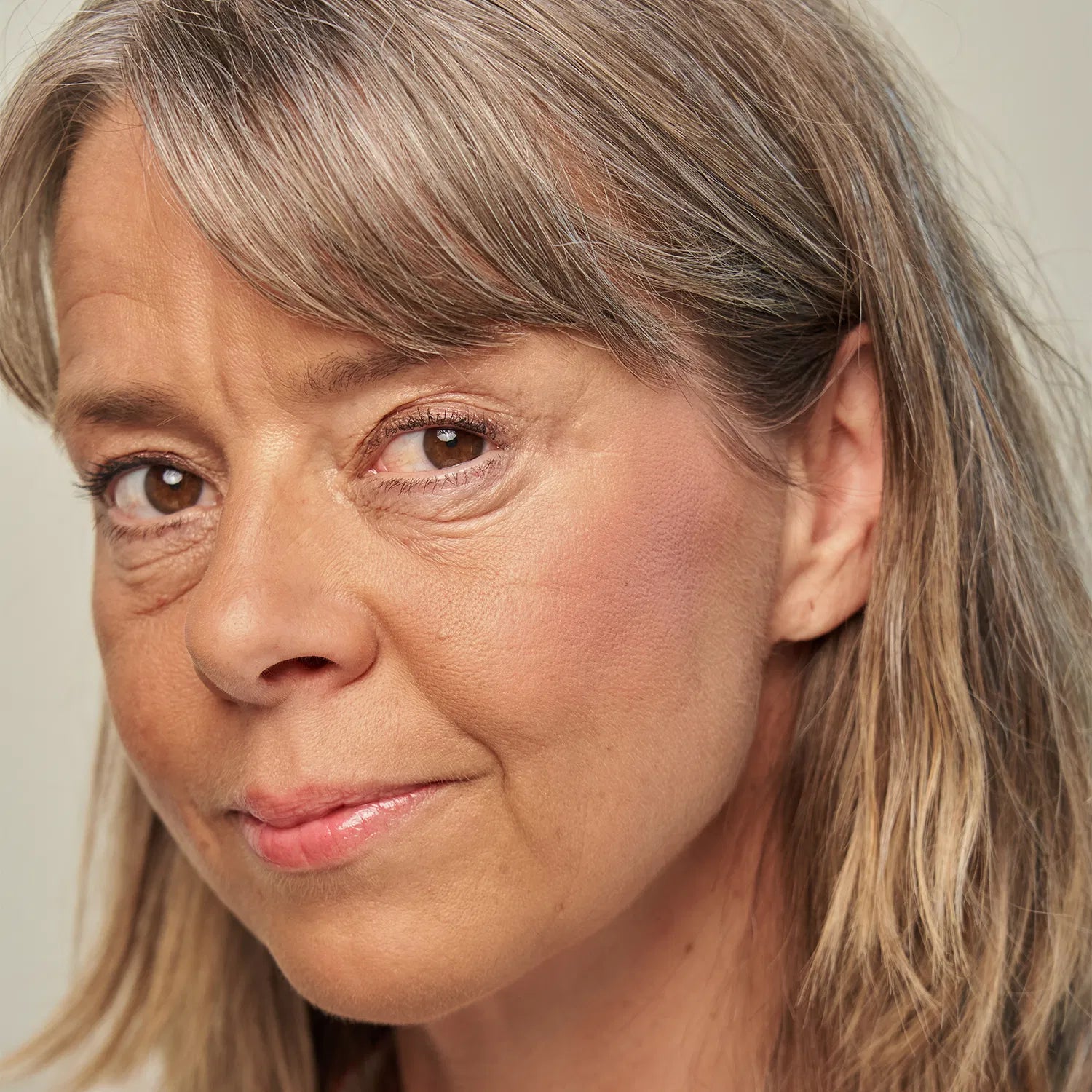 Guide: Sådan lægger du en naturlig makeup