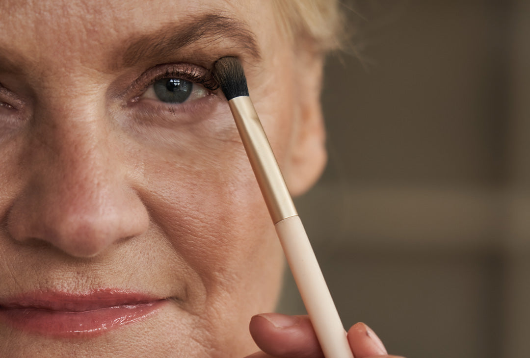 Guide: Øjenskygge til tunge øjenlåg