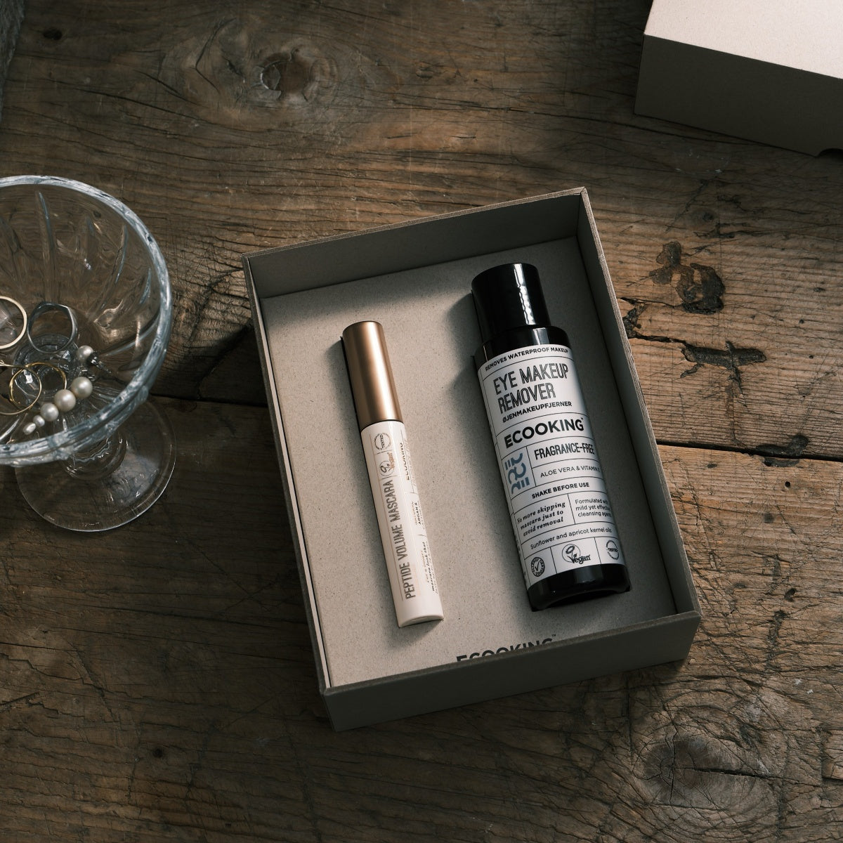 Hi-Bye Makeup