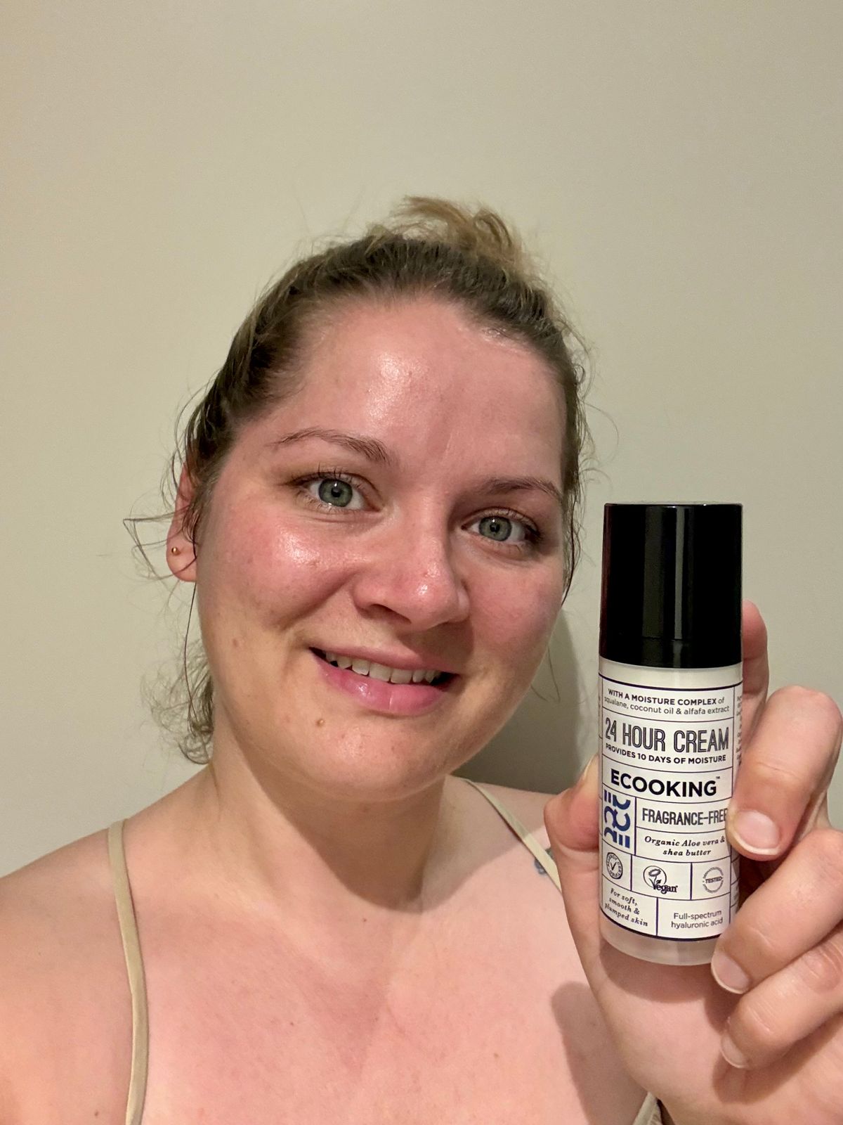 Kundebillede fra anmeldelse: 24 Timers Creme (24 Hour Cream)